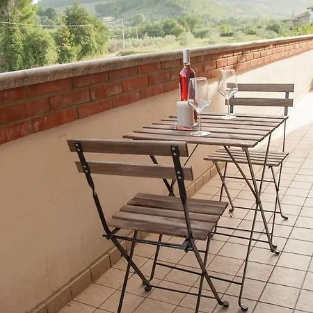 Casa Delfico Ristoro In Famiglia Летний дом Терамо